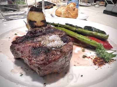 Patagonia Beef & Wine