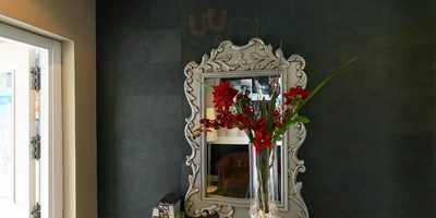 La Mafia Se Sienta A La Mesa - Granada C/trajano