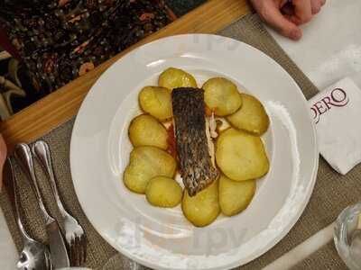 Taberna Del Alabardero