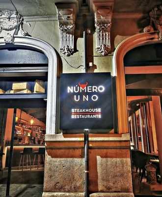 Número Uno Steakhouse