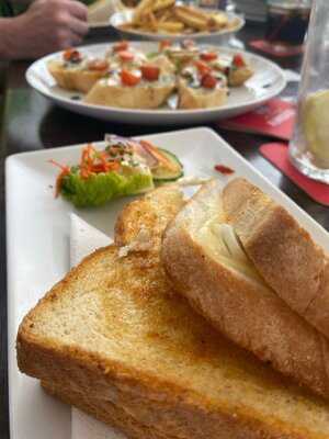 Do-dahs On The Beach