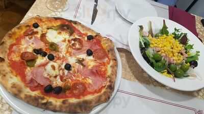 Como Pizza Y Nada Mas