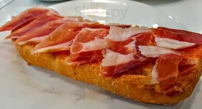 Mariscal Delicatessen