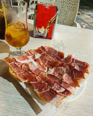 Mariscal Delicatessen