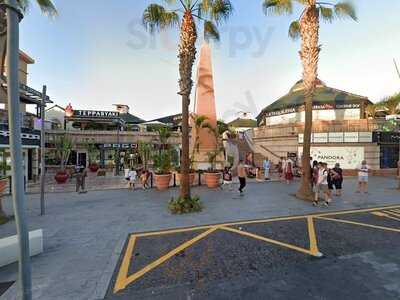 Oriental Garden Restaurante - Photo 7