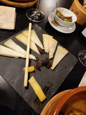 Patapuerca Taberna Ibérica Cedro