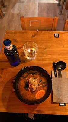 Izakayita, Ramen & Sushi Bar