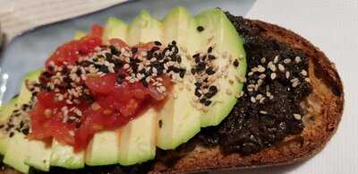 Claro Concept Food Store