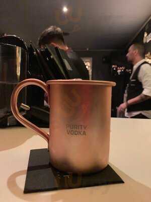 Why Not Cocktail Bar