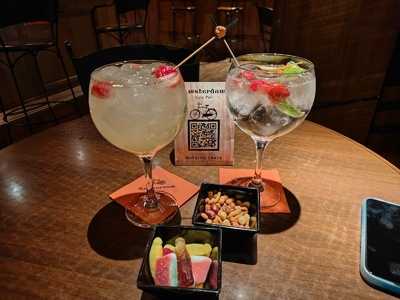 Café Pub Amsterdam.