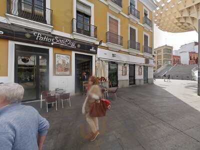 Patio San Eloy - Regina