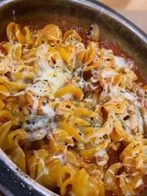 La Mafia Se Sienta A La Mesa - Nervión