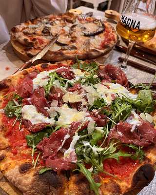 Pizzería Acqua E Farina