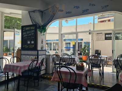 Ray's 2 Fish And Chips