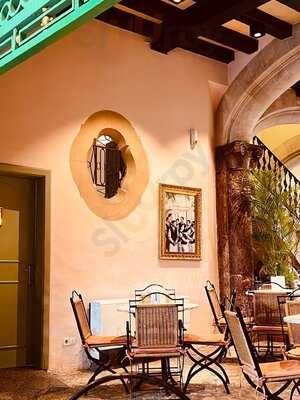 Cappuccino Grand Cafe