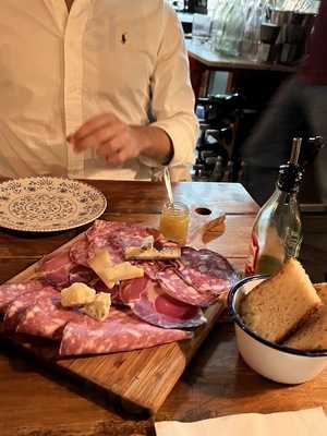 Osteria Vino E Cucina