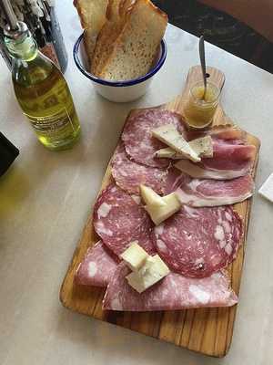 Osteria Vino E Cucina