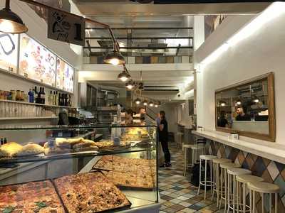 Pizzeria Focacceria Toscana "pizza Al Taglio"