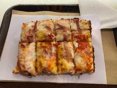 Pizzeria Focacceria Toscana "pizza Al Taglio"