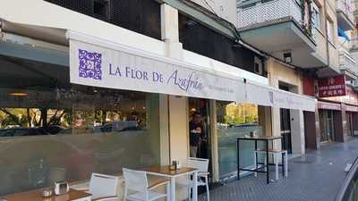 La Flor De Azafrán