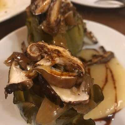 El Peix Que Es Mossega La Cua