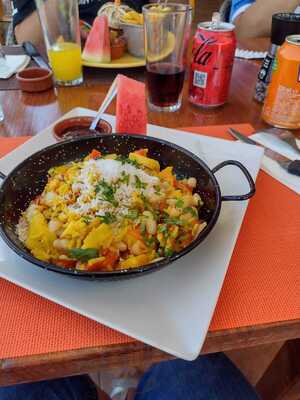 La Roca Restaurant Caribbean Grill