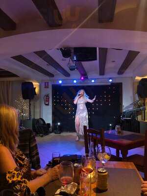 El Corazon Restaurante