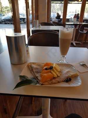 Bianco Cafe & Bakery