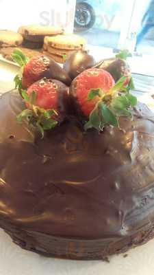 Bianco Cafe & Bakery