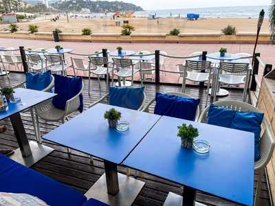 Blue Bar Lloret De Mar