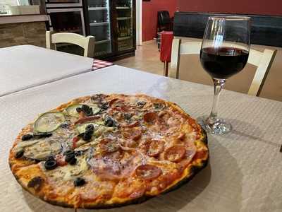 Peperoni - Restaurante Italiano Pizzería