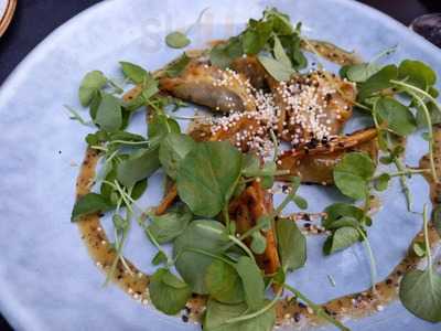 La Reina Kitchen Bar