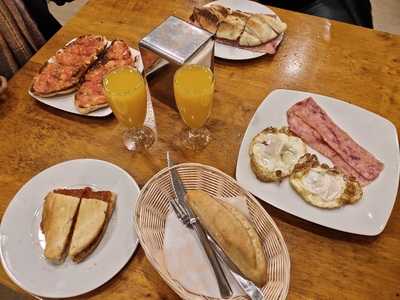 Bodegón Alfonso Xii