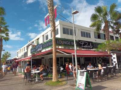 Daniel's Lounge Bar & Cocktails