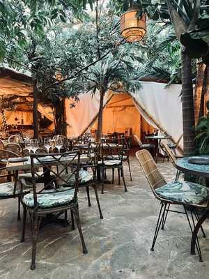 Voltereta, Bienvenido A Bali