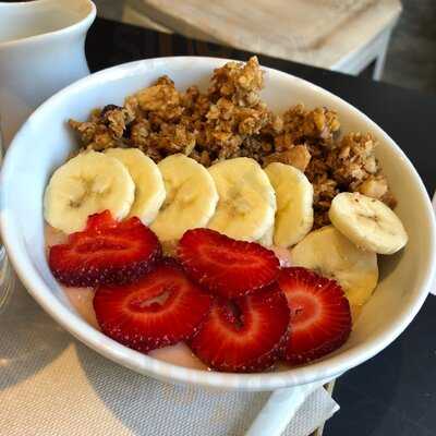 Simple Smart Food Bar Santa Catalina