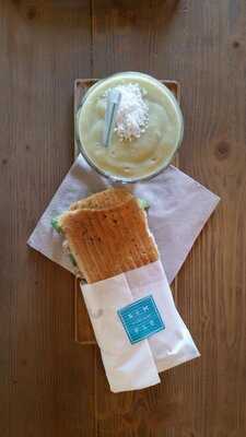 Simple Smart Food Bar Santa Catalina