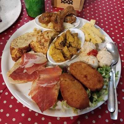 Antigua Bodega Castaneda