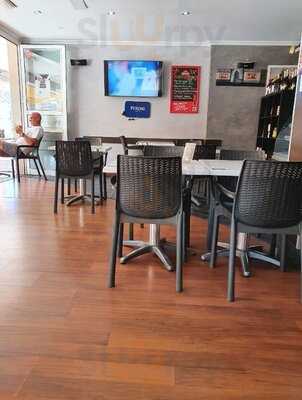 Cafe Epoca Bar Restaurante