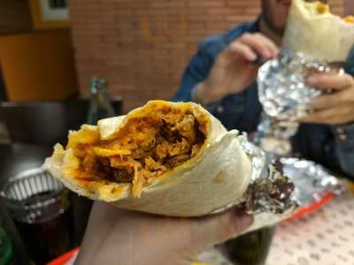 La Hermandad Taquería