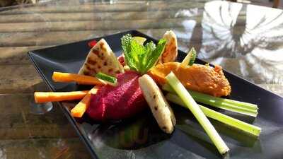 Villa Cortes Beach Club