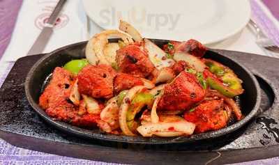 Tandoori Nights - Photo 8