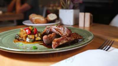 Més De Vi Restaurant