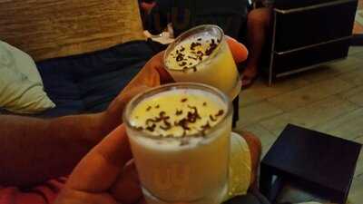 Santorini Club - Chill & Music