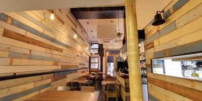 La Santa Del Born - Photo 8