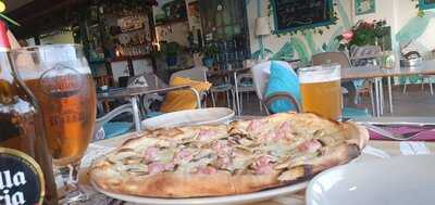 Buena Onda Pizzeria Cocktail Bar