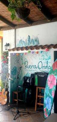 Buena Onda Pizzeria Cocktail Bar