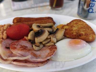 Paloma Beach Poolside Bar