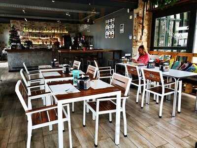 Barbq Burgers & Meat