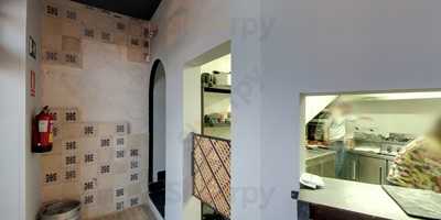 Barbq Burgers & Meat